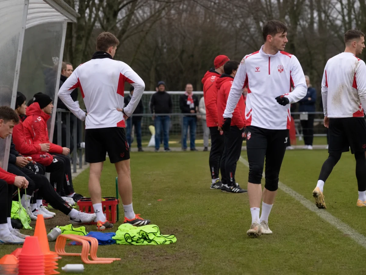 Borna Sosa klar för Köln på lån från Crystal Palace