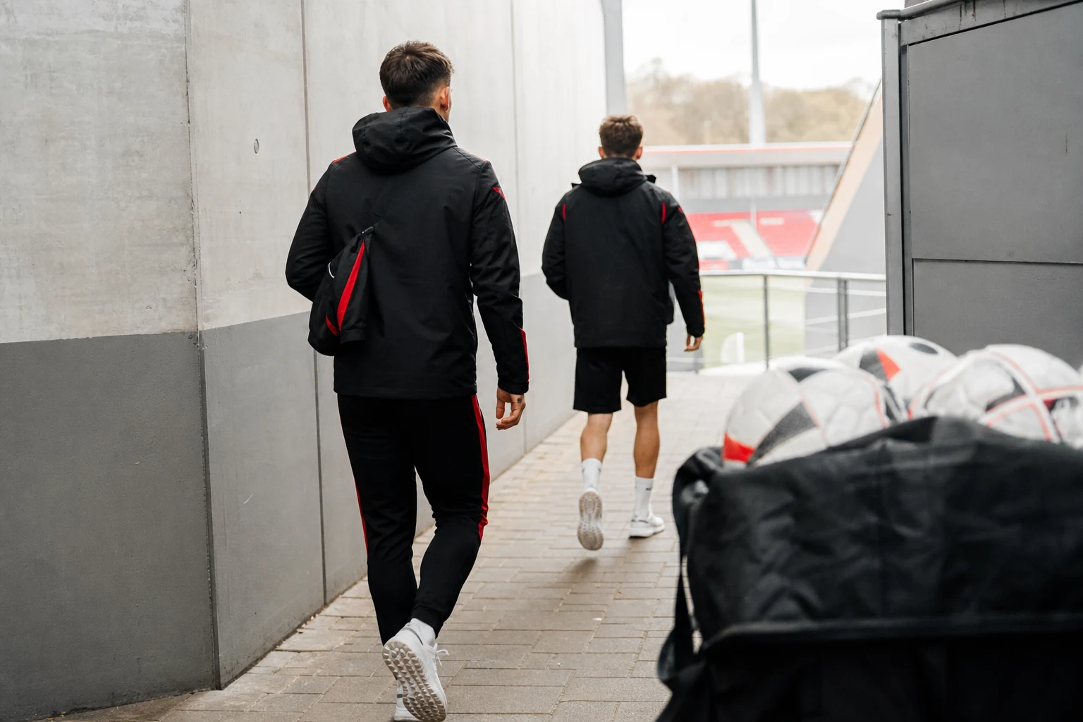 Bayer Leverkusen värvar Facundo Medina från Marseille